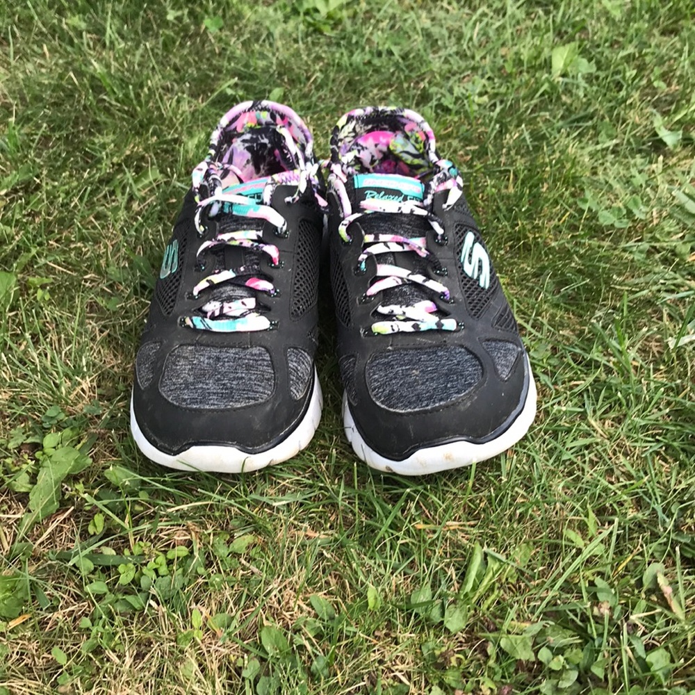 skechers girl’s tennis shoes
